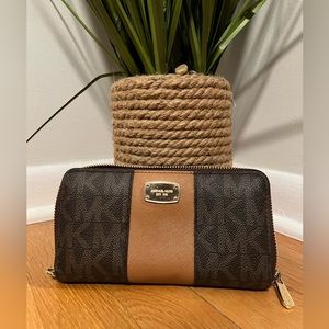 Michael Kors zip around wallet